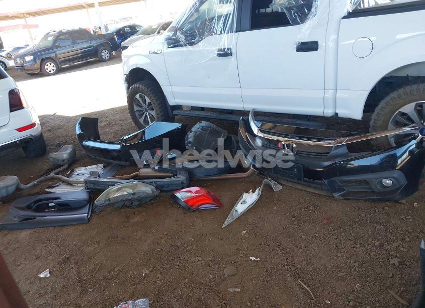 Photo 12 of 2016 Honda Civic EX-L (VIN 19XFC1F76GE211376)