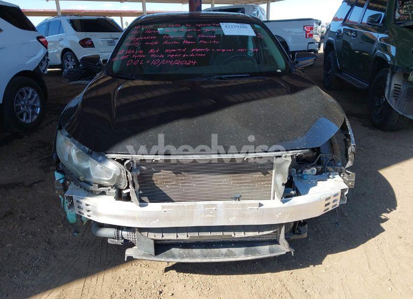 Photo 13 of 2016 Honda Civic EX-L (VIN 19XFC1F76GE211376)