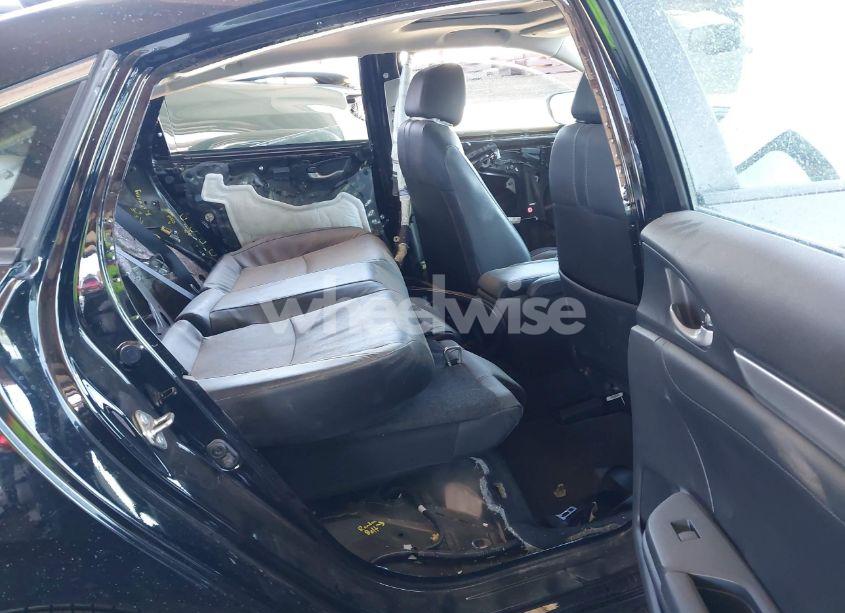 Photo 8 of 2016 Honda Civic EX-L (VIN 19XFC1F76GE211376)