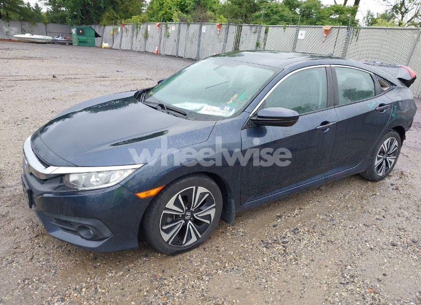 Photo 2 of 2017 Honda Civic EX-L (VIN 19XFC1F76HE008408)