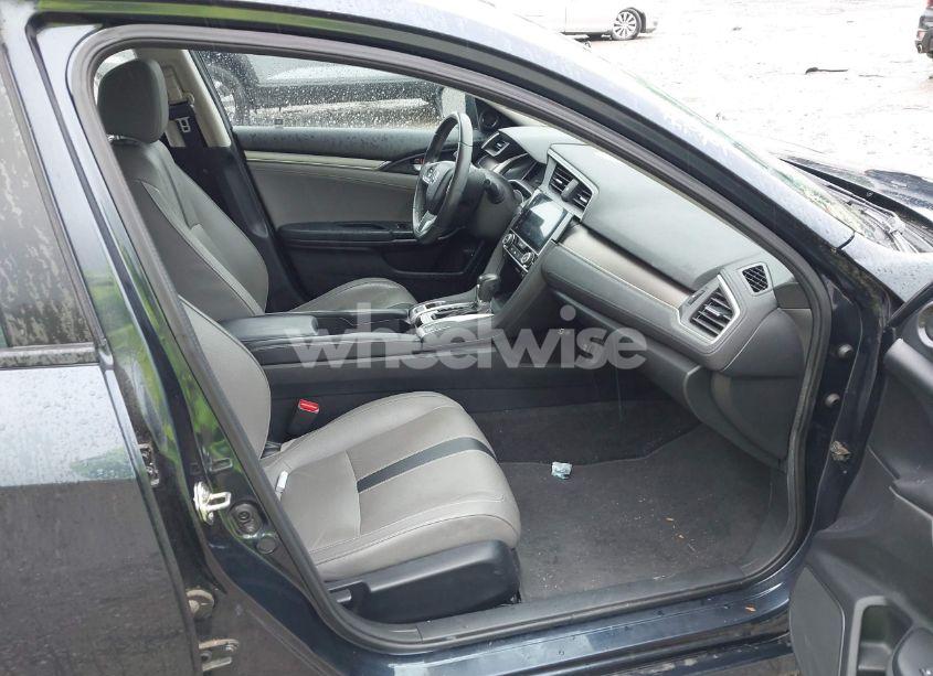 Photo 5 of 2017 Honda Civic EX-L (VIN 19XFC1F76HE008408)