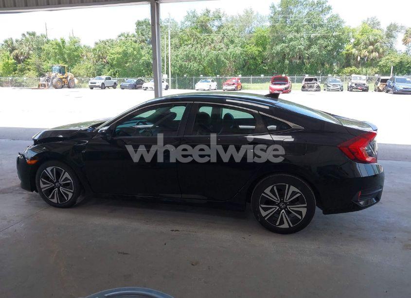 Photo 14 of 2017 Honda Civic EX-L (VIN 19XFC1F76HE028822)