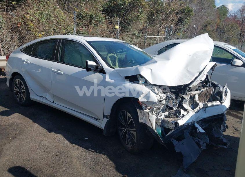 2017 Honda Civic EX-L (VIN 19XFC1F76HE029825) main photo