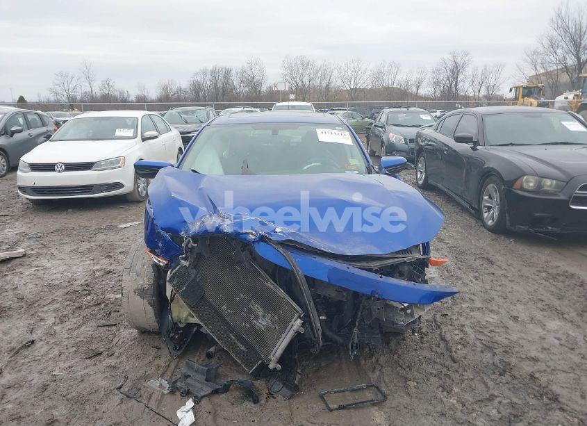 Photo 13 of 2016 Honda Civic EX-L (VIN 19XFC1F77GE043120)