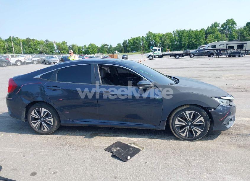 Photo 14 of 2017 Honda Civic EX-L (VIN 19XFC1F77HE008417)