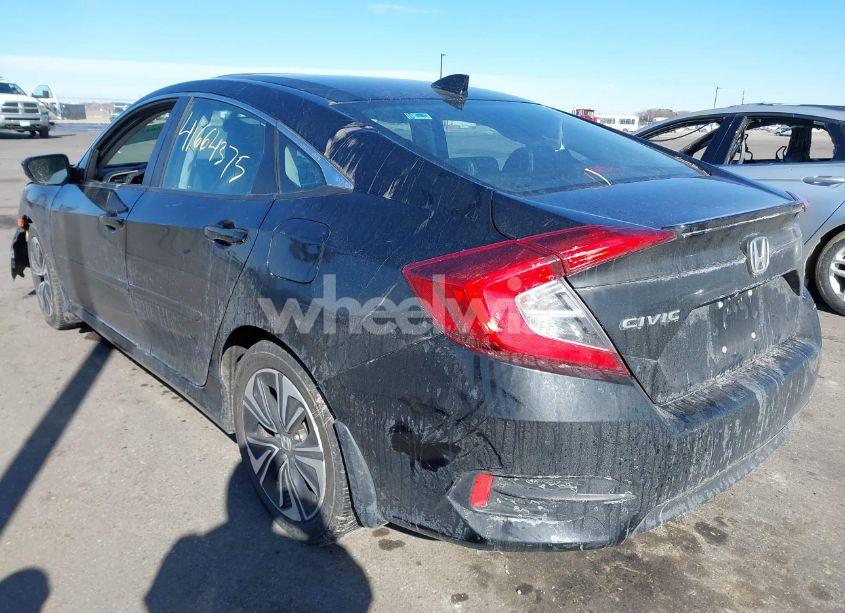 Photo 3 of 2017 Honda Civic EX-L (VIN 19XFC1F77HE015318)