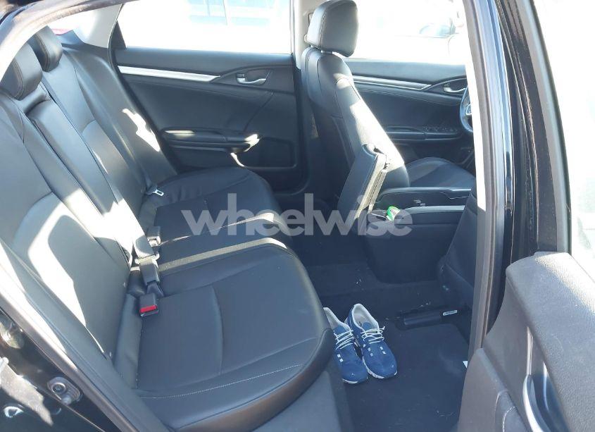 Photo 8 of 2019 Honda Civic EX-L (VIN 19XFC1F77KE001636)