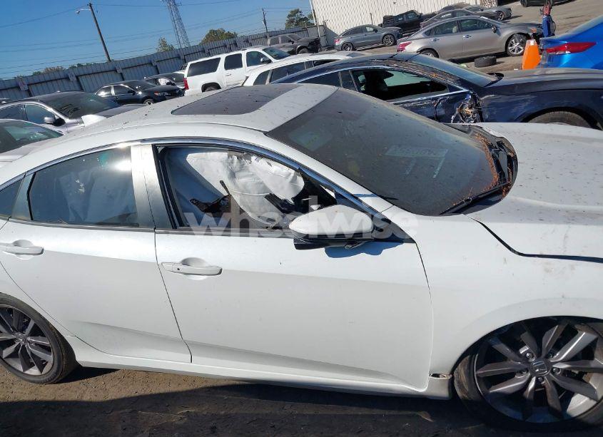 Photo 13 of 2019 Honda Civic EX-L (VIN 19XFC1F77KE012085)