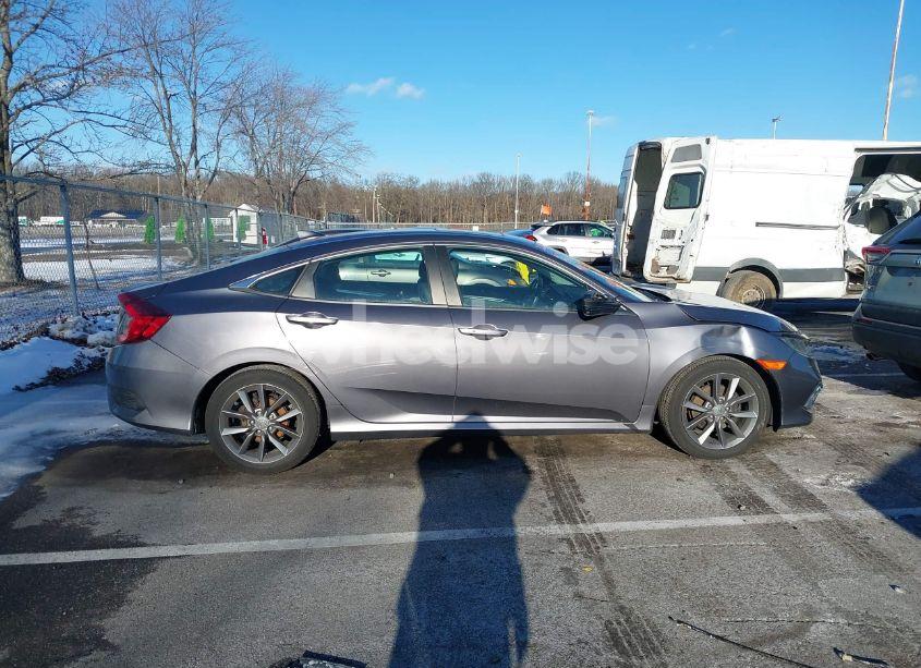 Photo 13 of 2019 Honda Civic EX-L (VIN 19XFC1F77KE215638)