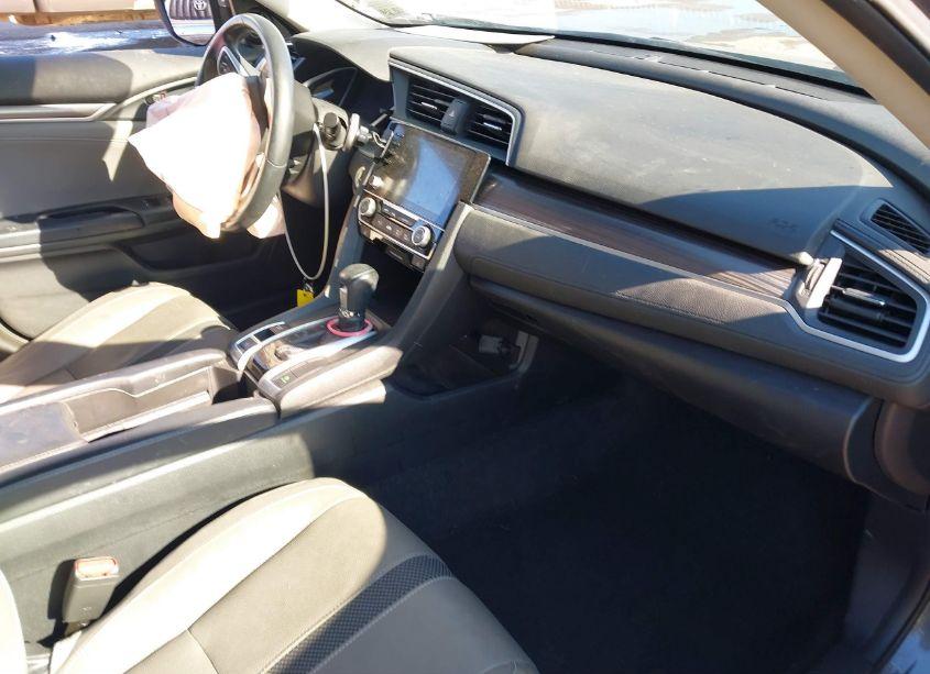 Photo 5 of 2020 Honda Civic EX-L (VIN 19XFC1F77LE016011)