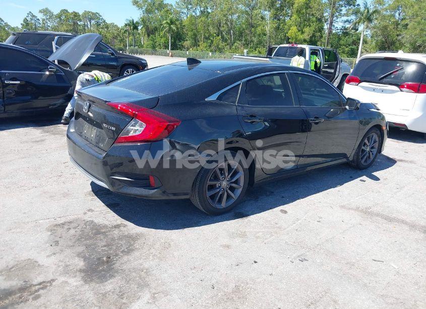 Photo 4 of 2021 Honda Civic EX-L (VIN 19XFC1F77ME008203)