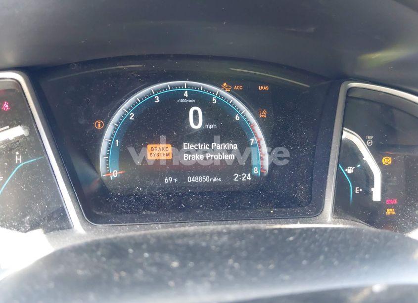 Photo 7 of 2021 Honda Civic EX-L (VIN 19XFC1F77ME008203)