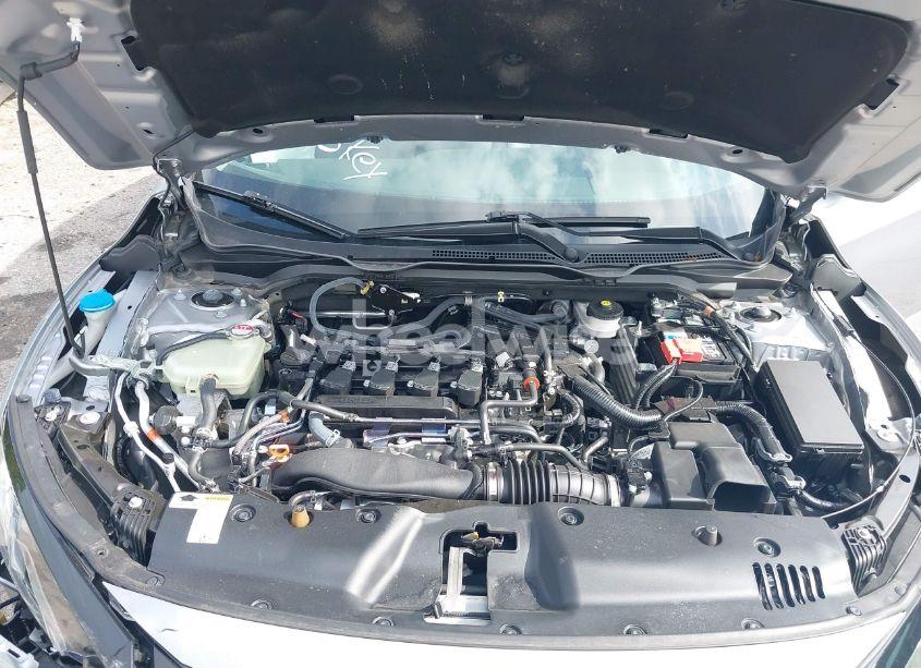 Photo 10 of 2021 Honda Civic EX-L (VIN 19XFC1F77ME008461)