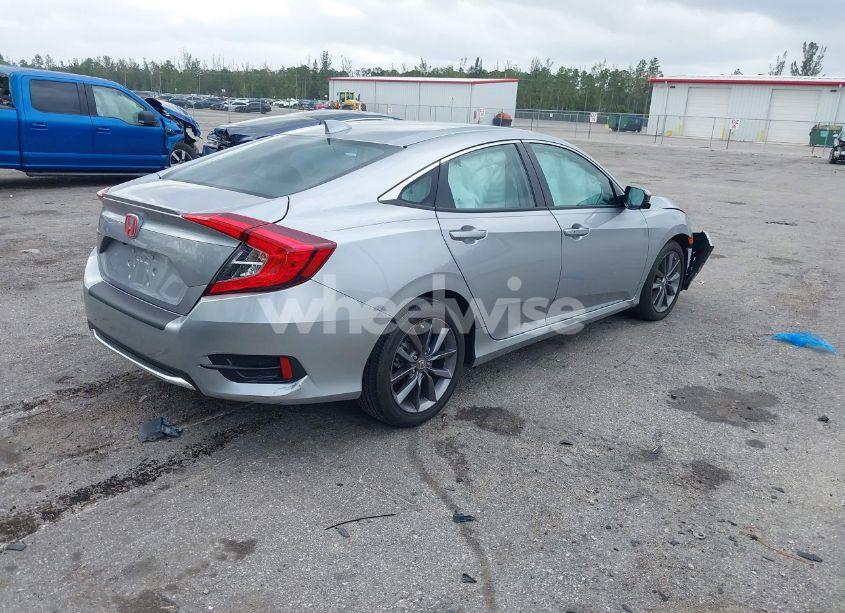 Photo 4 of 2021 Honda Civic EX-L (VIN 19XFC1F77ME008461)