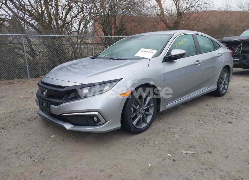 Photo 2 of 2021 Honda Civic EX-L (VIN 19XFC1F77ME011926)