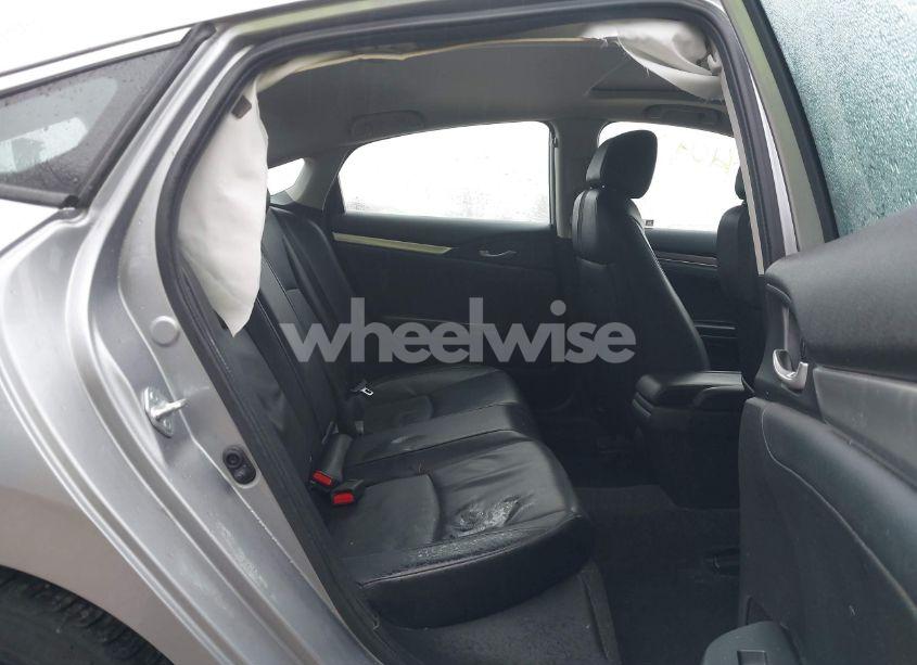 Photo 8 of 2021 Honda Civic EX-L (VIN 19XFC1F77ME011926)