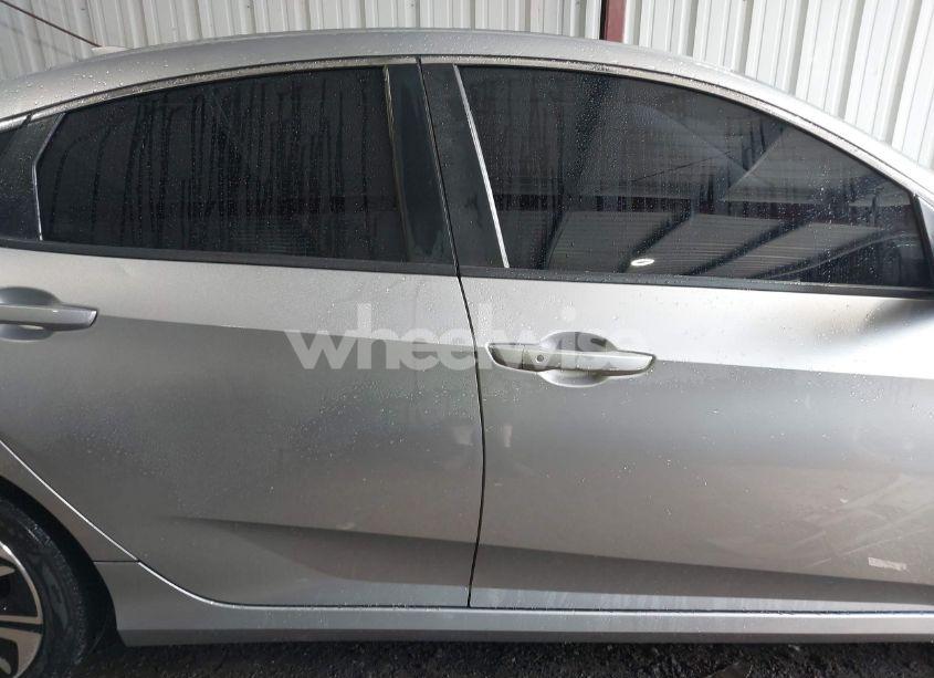 Photo 13 of 2016 Honda Civic EX-L (VIN 19XFC1F78GE024298)