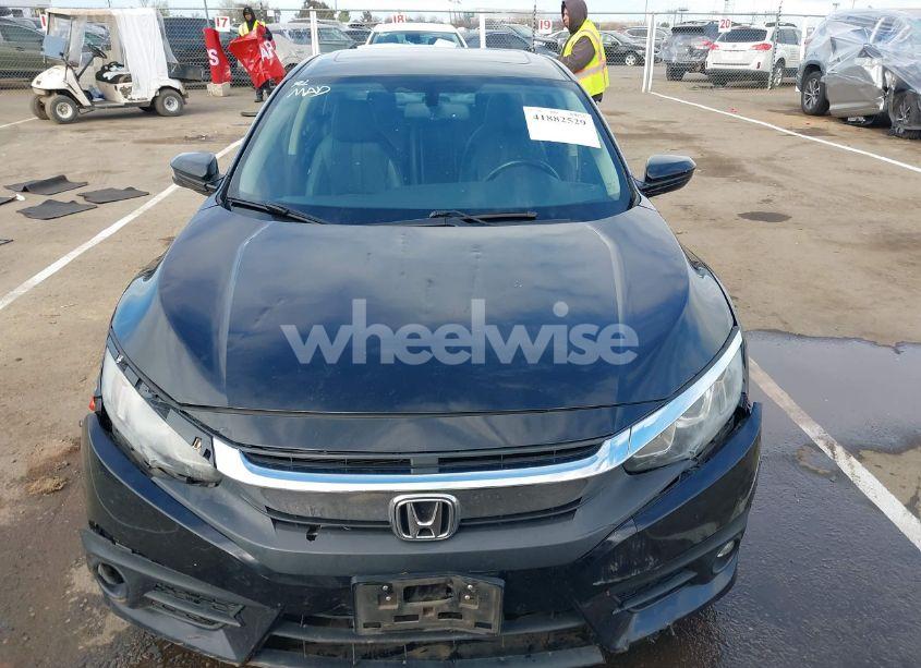 Photo 12 of 2016 Honda Civic EX-L (VIN 19XFC1F78GE201822)