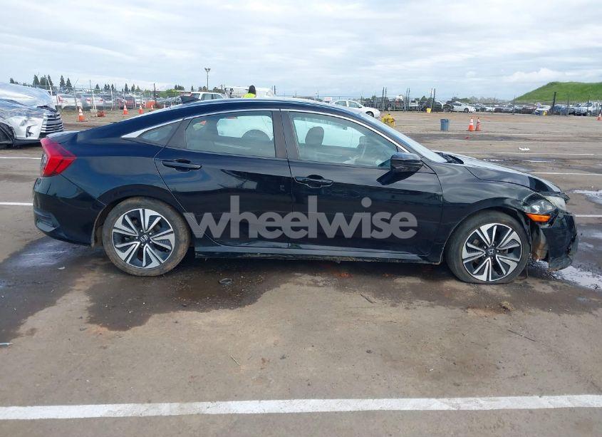 Photo 13 of 2016 Honda Civic EX-L (VIN 19XFC1F78GE201822)