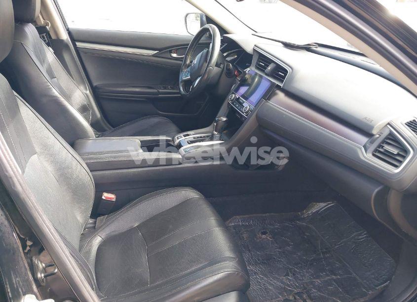 Photo 5 of 2016 Honda Civic EX-L (VIN 19XFC1F78GE209483)