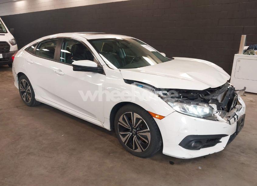 2016 Honda Civic EX-L (VIN 19XFC1F78GE214005) main photo