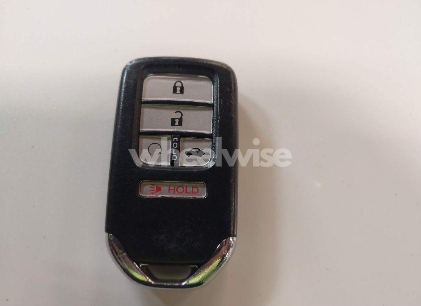 Photo 11 of 2016 Honda Civic EX-L (VIN 19XFC1F78GE214005)