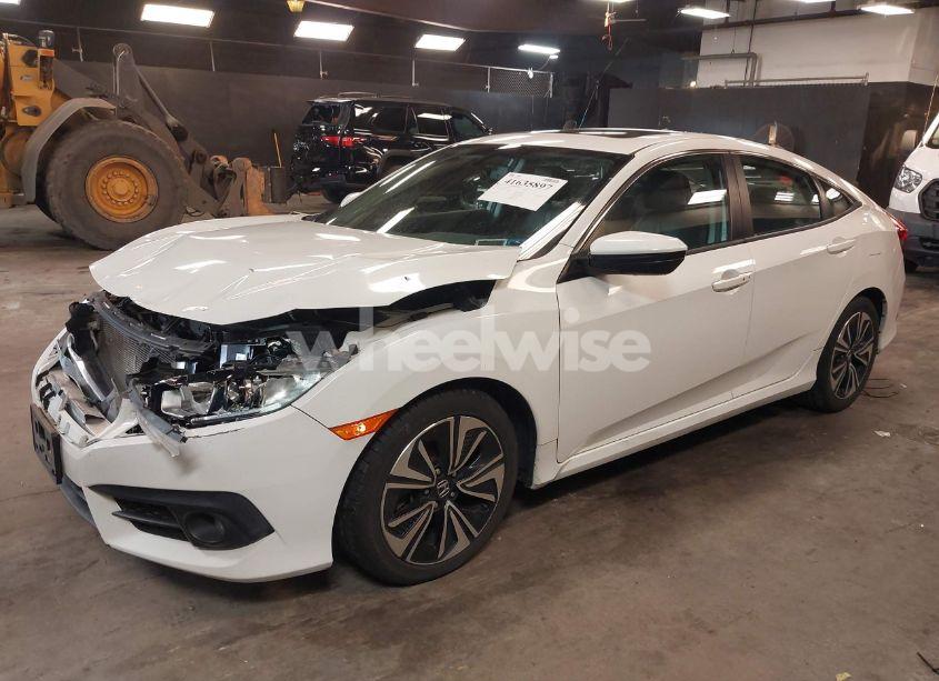 Photo 2 of 2016 Honda Civic EX-L (VIN 19XFC1F78GE214005)