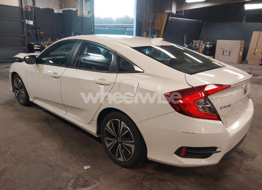 Photo 3 of 2016 Honda Civic EX-L (VIN 19XFC1F78GE214005)
