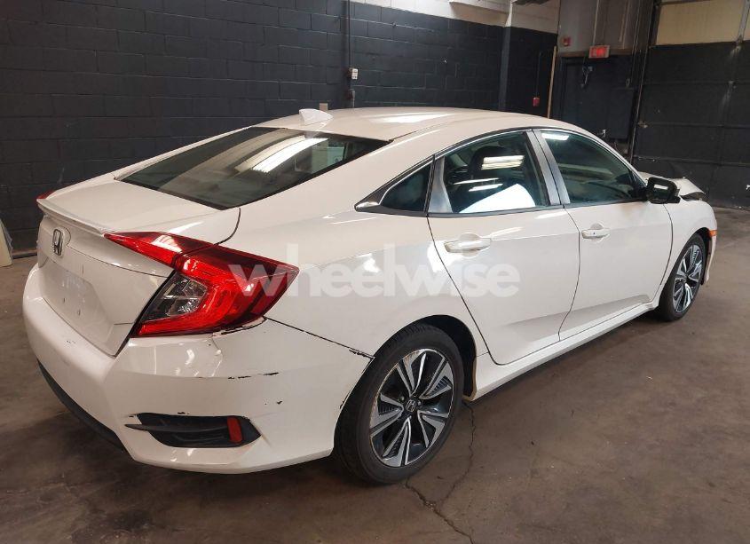 Photo 4 of 2016 Honda Civic EX-L (VIN 19XFC1F78GE214005)