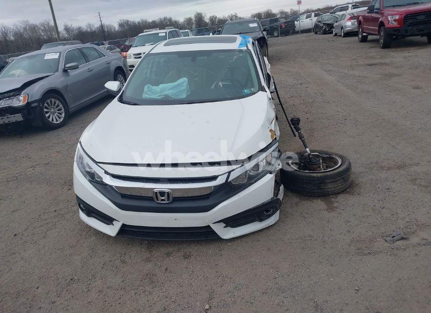 Photo 12 of 2016 Honda Civic EX-L (VIN 19XFC1F78GE219981)