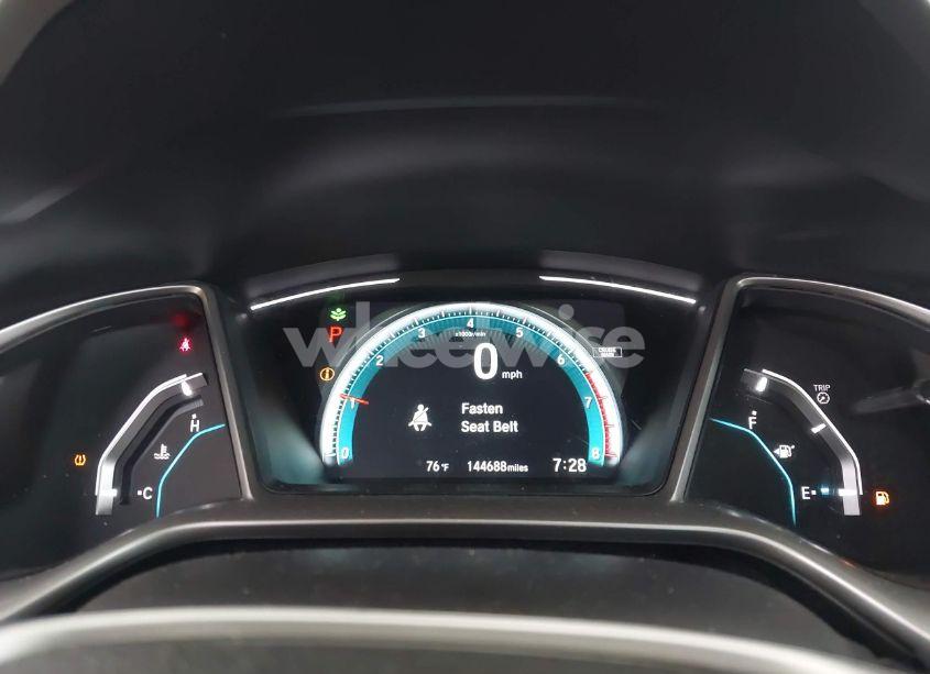 Photo 7 of 2017 Honda Civic EX-L (VIN 19XFC1F78HE025582)