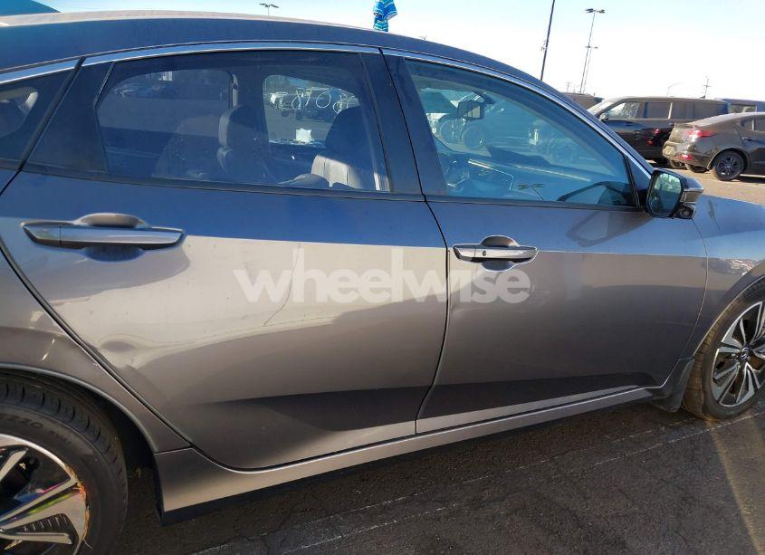 Photo 14 of 2017 Honda Civic EX-L (VIN 19XFC1F78HE210392)