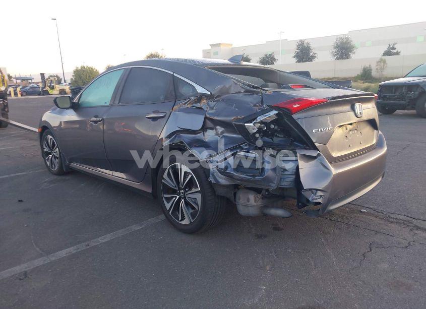 Photo 3 of 2017 Honda Civic EX-L (VIN 19XFC1F78HE210392)