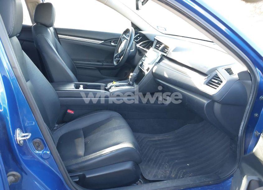 Photo 5 of 2020 Honda Civic EX-L (VIN 19XFC1F78LE009133)