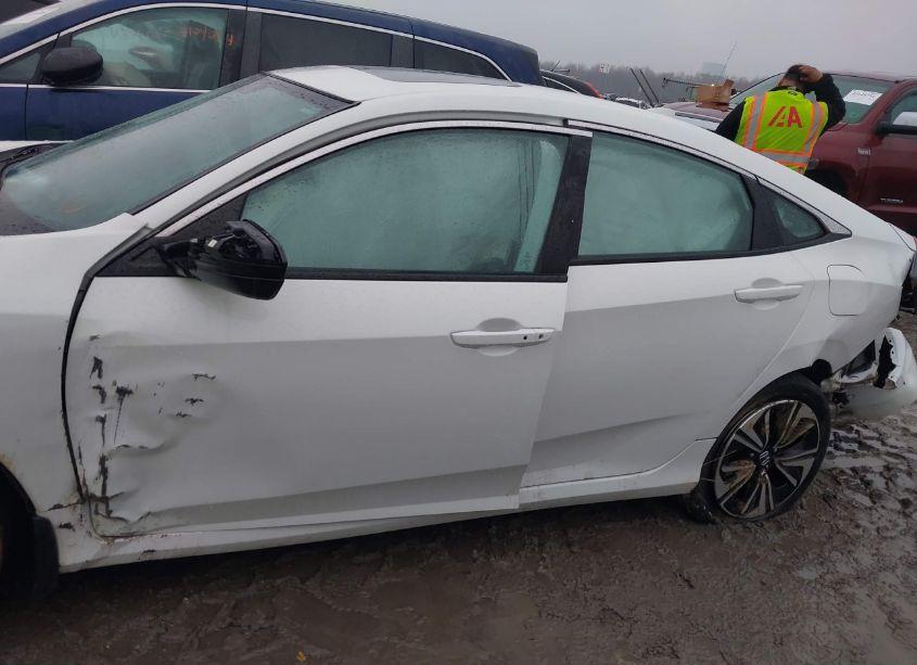 Photo 15 of 2016 Honda Civic EX-L (VIN 19XFC1F79GE013181)
