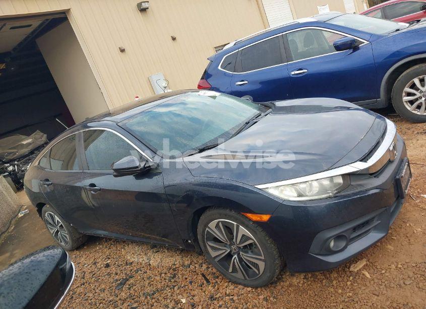 Photo 14 of 2016 Honda Civic EX-L (VIN 19XFC1F79GE017747)