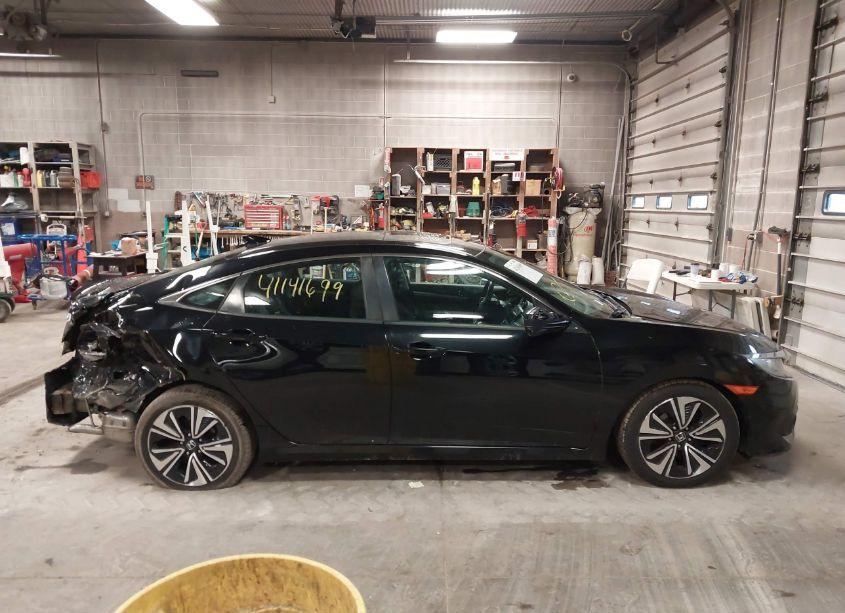 Photo 14 of 2016 Honda Civic EX-L (VIN 19XFC1F79GE029610)