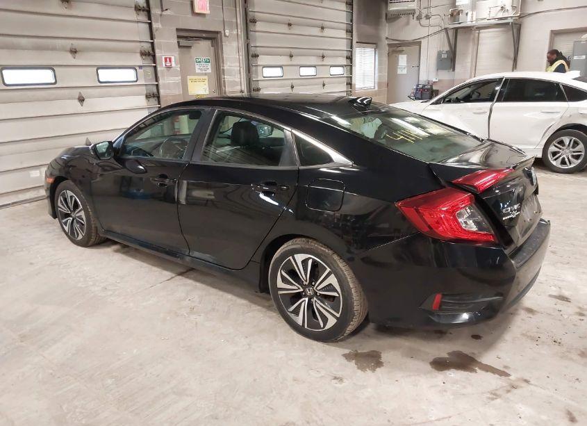 Photo 3 of 2016 Honda Civic EX-L (VIN 19XFC1F79GE029610)