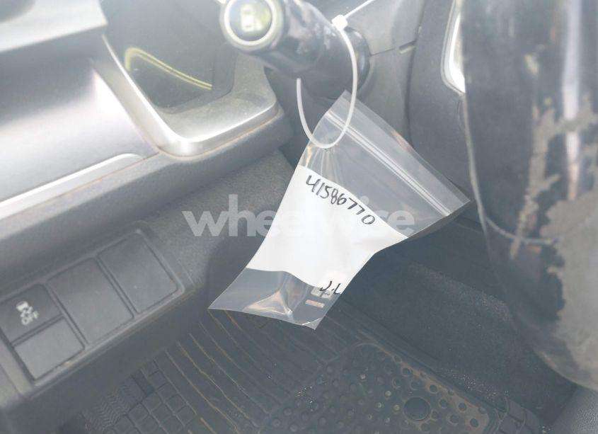 Photo 20 of 2016 Honda Civic EX-L (VIN 19XFC1F79GE208102)