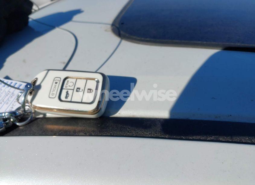 Photo 11 of 2020 Honda Civic EX-L (VIN 19XFC1F79LE015183)