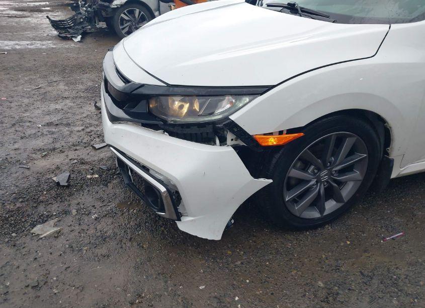 Photo 18 of 2020 Honda Civic EX-L (VIN 19XFC1F79LE202875)