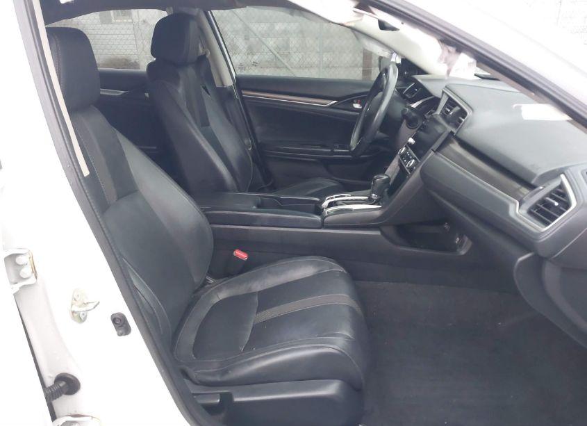 Photo 5 of 2020 Honda Civic EX-L (VIN 19XFC1F79LE202875)