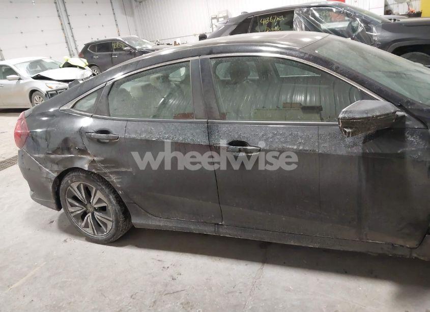 Photo 13 of 2016 Honda Civic EX-L (VIN 19XFC1F7XGE007499)