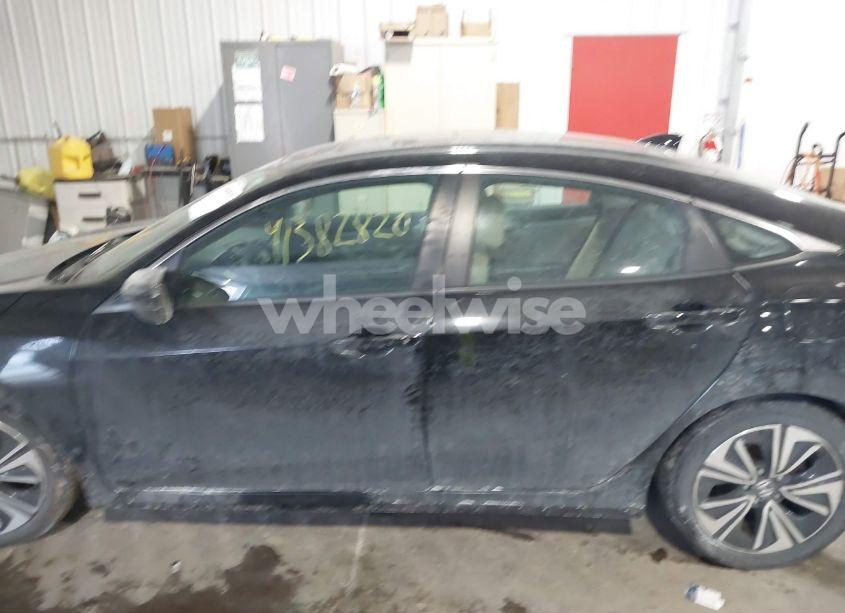 Photo 14 of 2016 Honda Civic EX-L (VIN 19XFC1F7XGE007499)