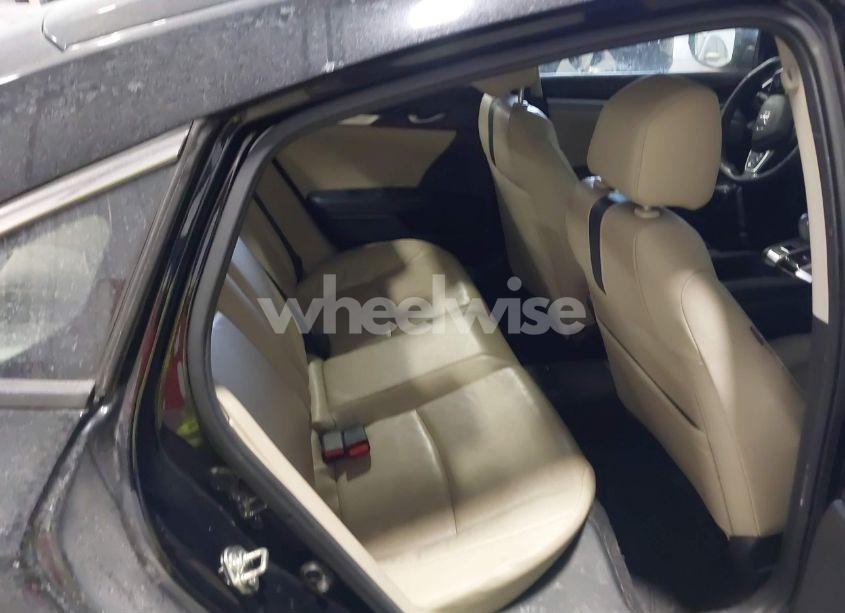 Photo 8 of 2016 Honda Civic EX-L (VIN 19XFC1F7XGE007499)