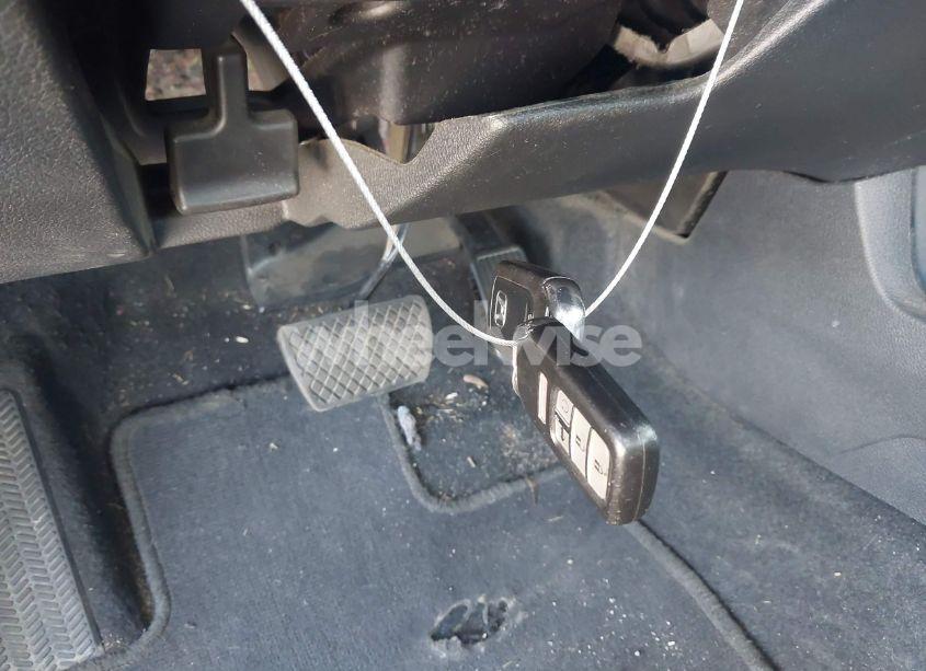 Photo 11 of 2016 Honda Civic EX-L (VIN 19XFC1F7XGE009334)