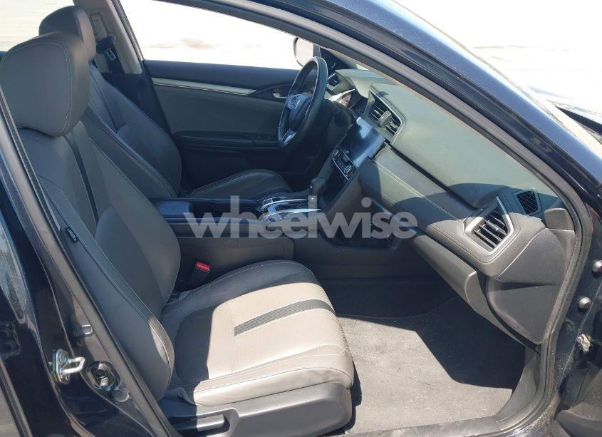 Photo 5 of 2016 Honda Civic EX-L (VIN 19XFC1F7XGE009334)