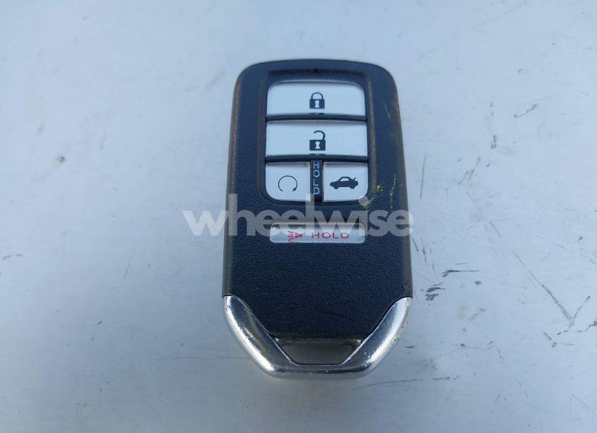 Photo 11 of 2016 Honda Civic EX-L (VIN 19XFC1F7XGE019863)