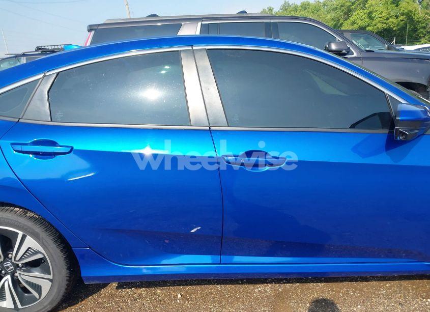 Photo 13 of 2016 Honda Civic EX-L (VIN 19XFC1F7XGE019863)