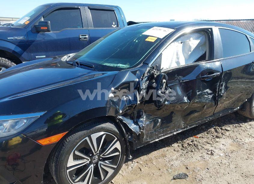 Photo 6 of 2016 Honda Civic EX-L (VIN 19XFC1F7XGE021158)